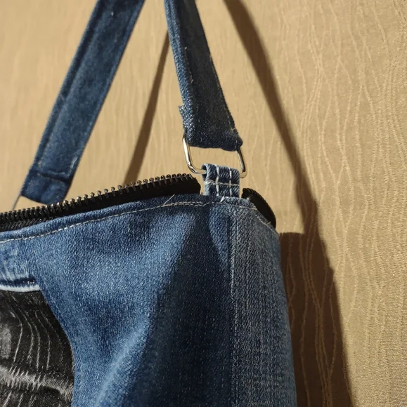 Handmade Upcycled Handbag 18 - Picture 6 of 6